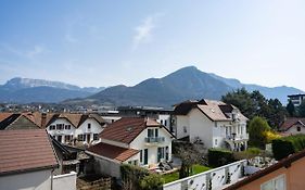 Les Cloches - Charmant T2 proche du Lac
